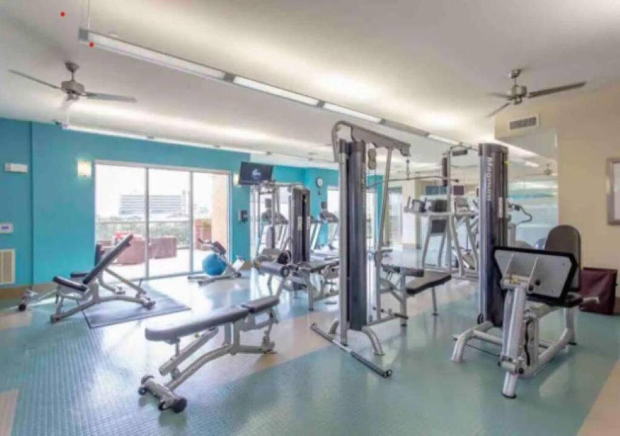 Inviting 2Br - Gym, Pool, Biz Center & Free Parking! Walk 2 Nrg Stadium! Near Med Ctr, Galleria, & Rice Village Houston Exterior photo
