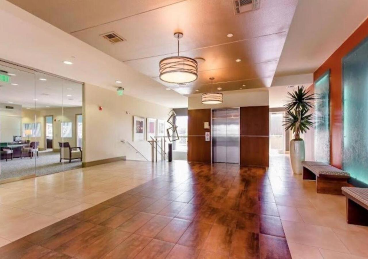 Inviting 2Br - Gym, Pool, Biz Center & Free Parking! Walk 2 Nrg Stadium! Near Med Ctr, Galleria, & Rice Village Houston Exterior photo