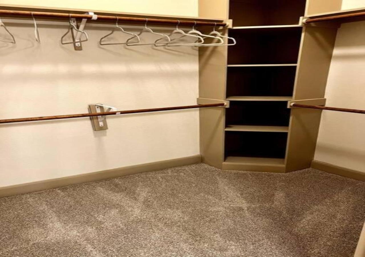 Inviting 2Br - Gym, Pool, Biz Center & Free Parking! Walk 2 Nrg Stadium! Near Med Ctr, Galleria, & Rice Village Houston Exterior photo